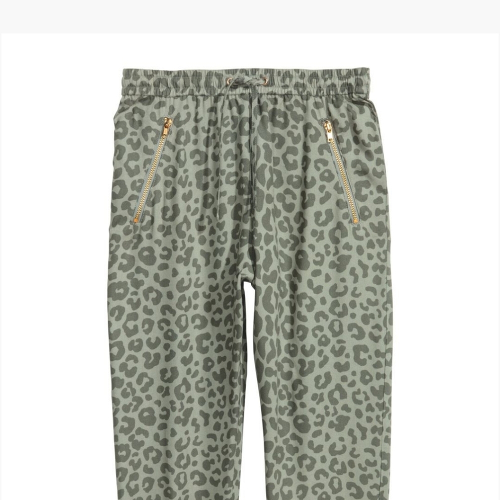 H&M Girls Animal Print Pull on Jogger